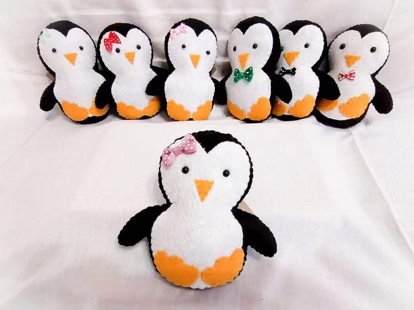 Cuddly penguin